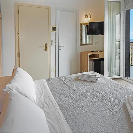 Rudy Hotel